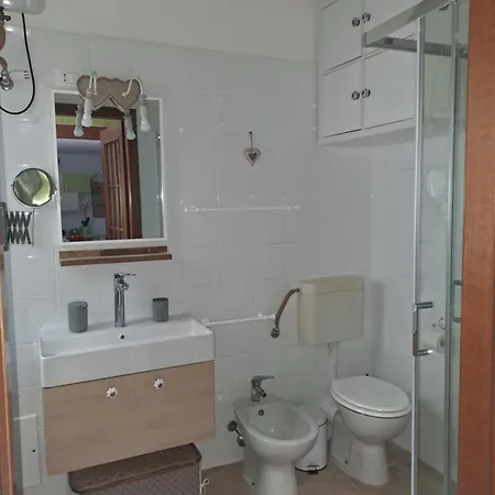 Apartment Chelu *
